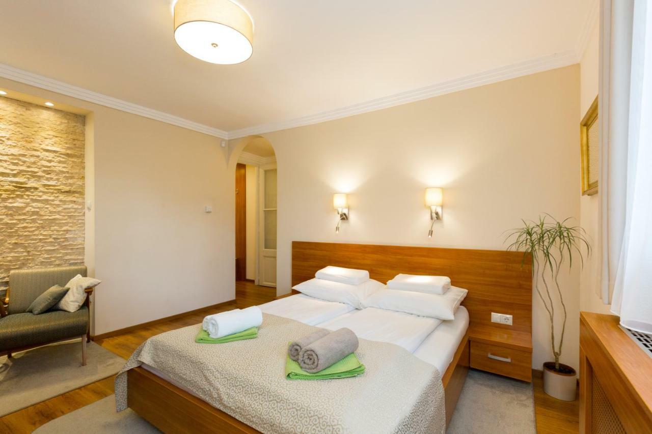 CityPark Villa Flat Budapest Exteriör bild